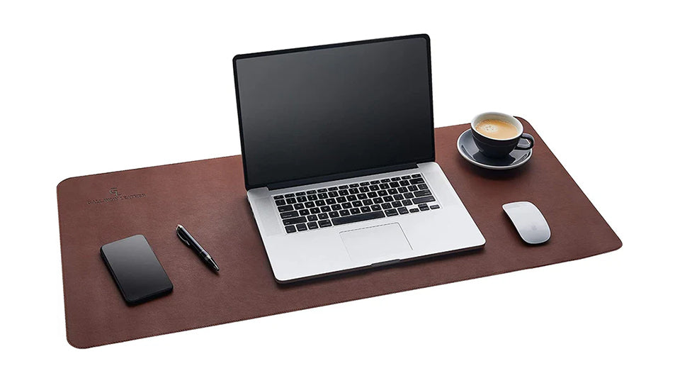 A Brief Guide to Buying a Leather Desk Blotter Pad